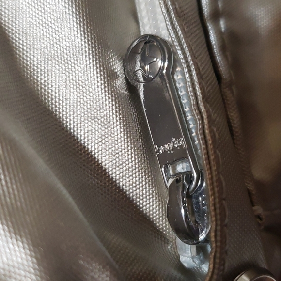 Kipling Sebastian Metallic Crossbody Bag - Picture 4 of 9